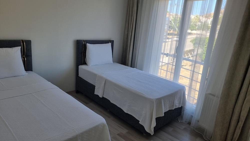 Trios Apart Rezervasyon