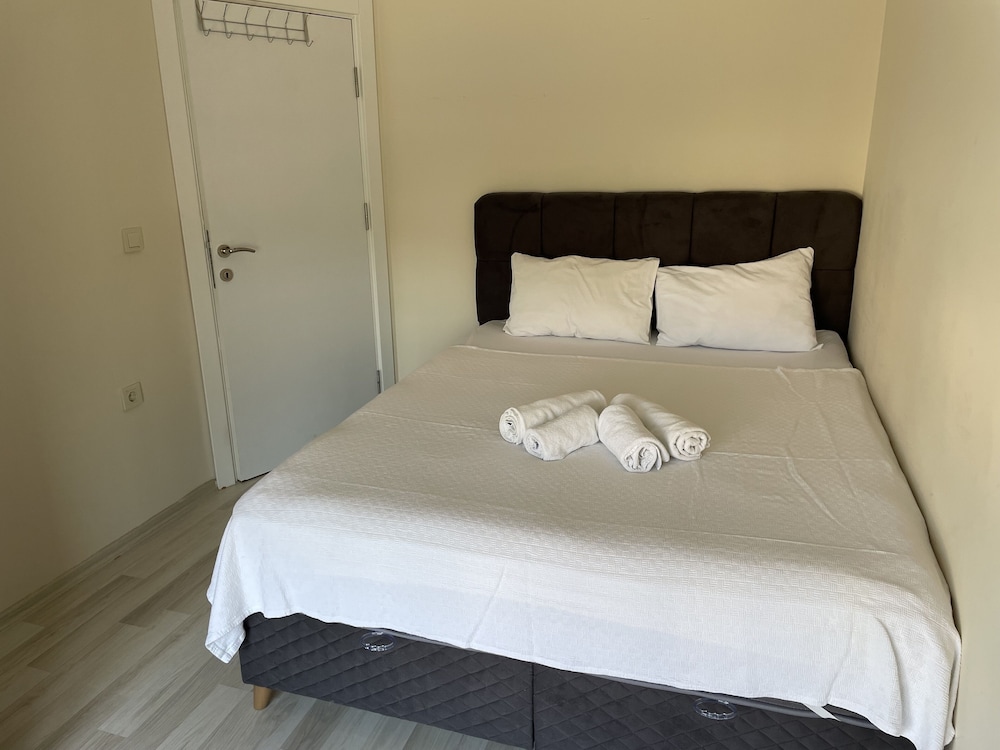 Trios Apart Rezervasyon