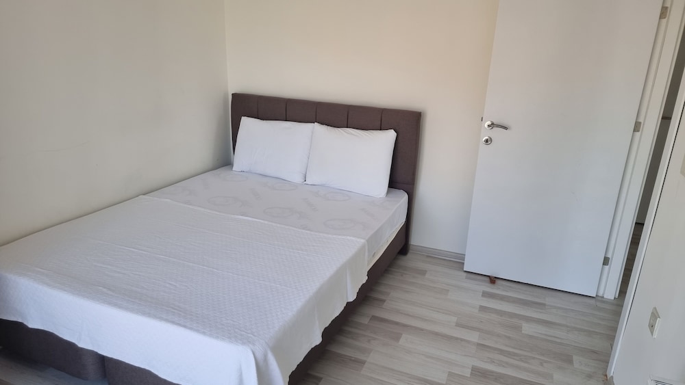 Trios Apart Rezervasyon