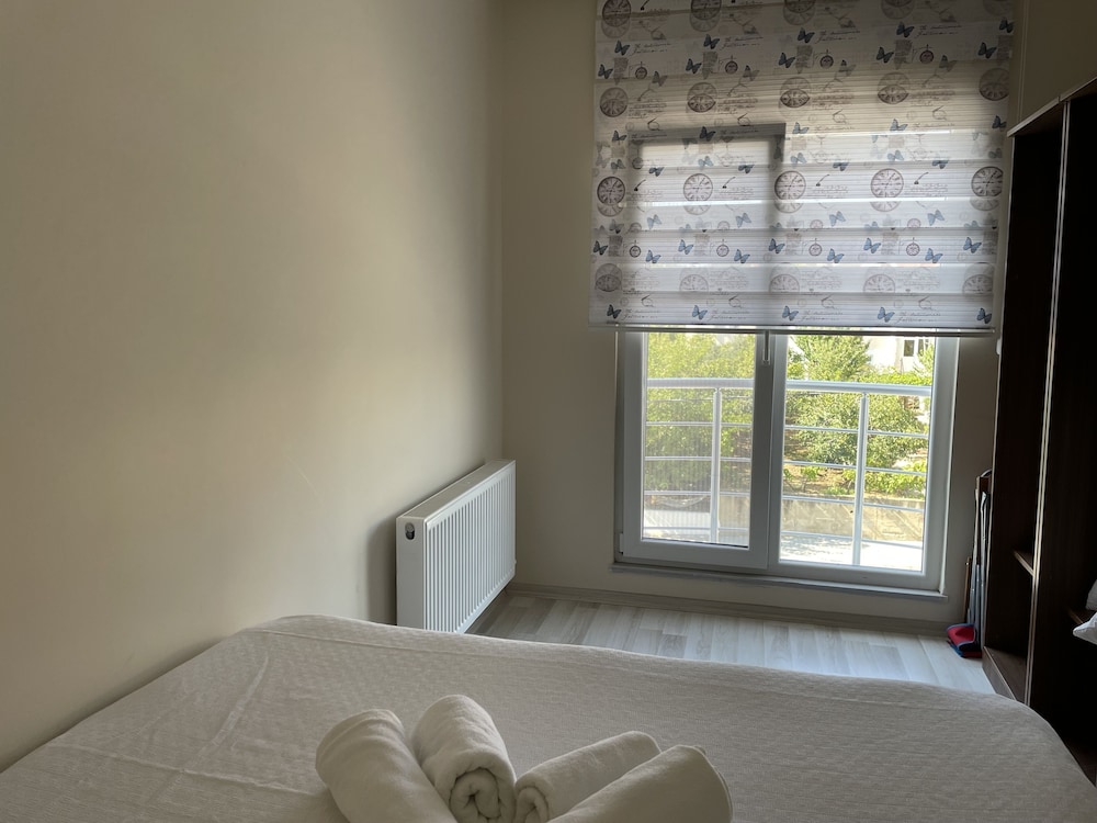 Trios Apart Rezervasyon