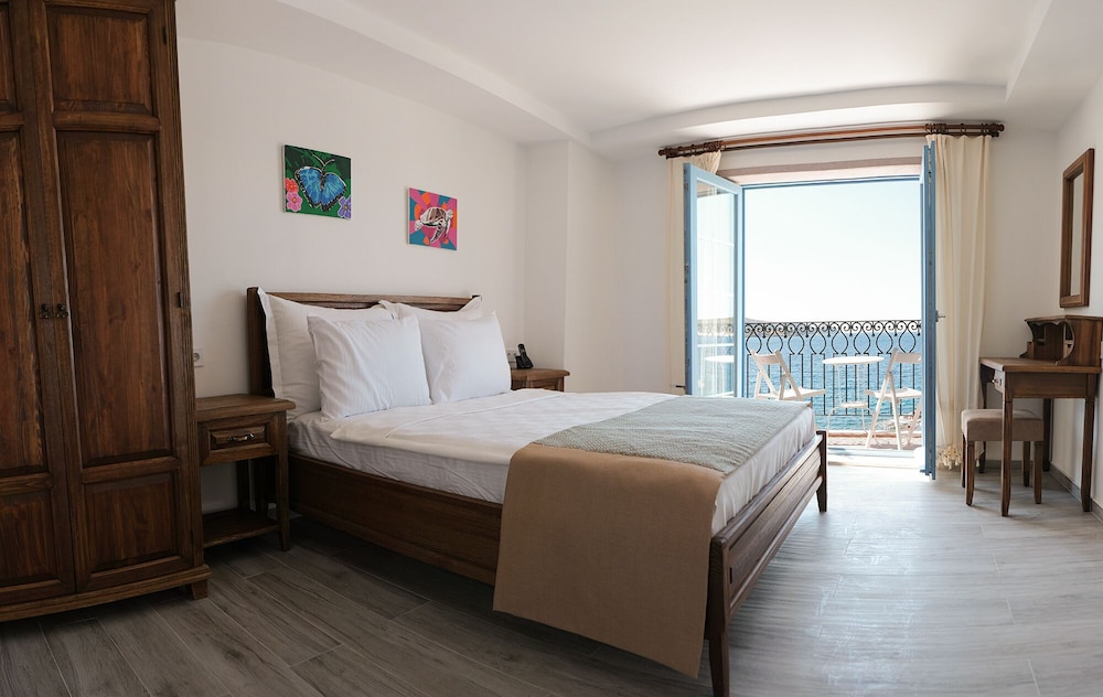 Mimas Marine Hotel Rezervasyon
