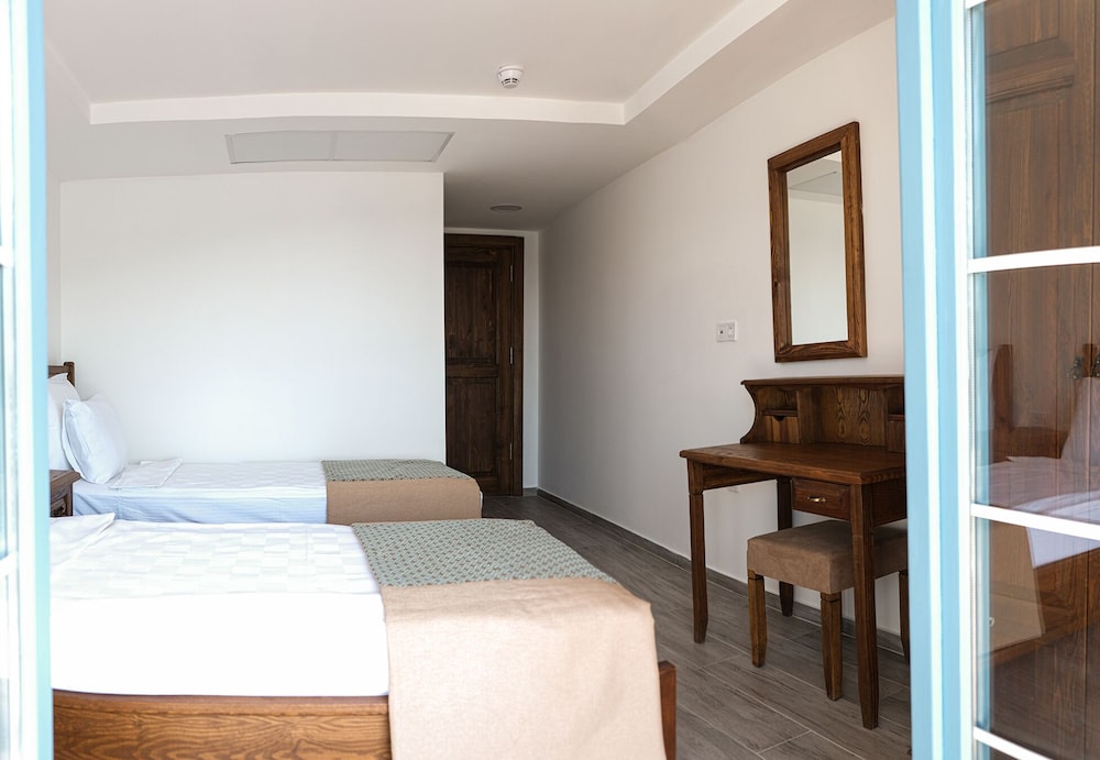 Mimas Marine Hotel Rezervasyon