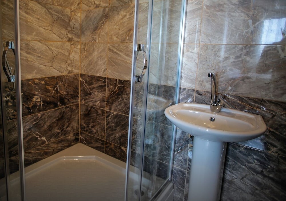 Bikka Suite & Otel Rezervasyon