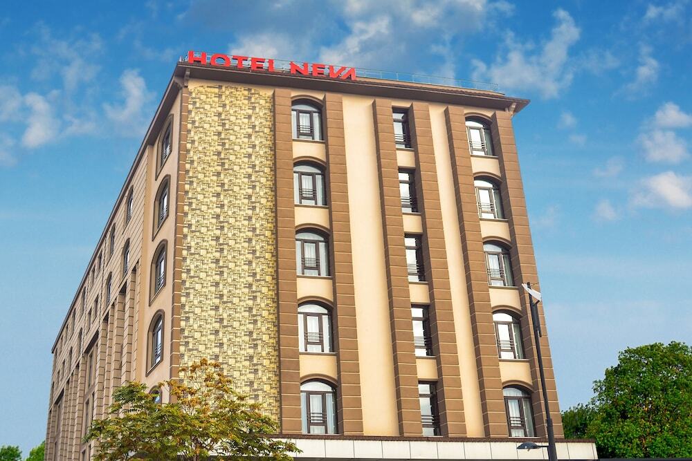 Hotel Neva Rezervasyon