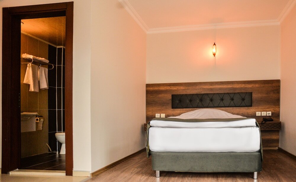 Hotel Neva Rezervasyon