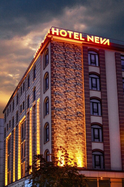 Hotel Neva Rezervasyon