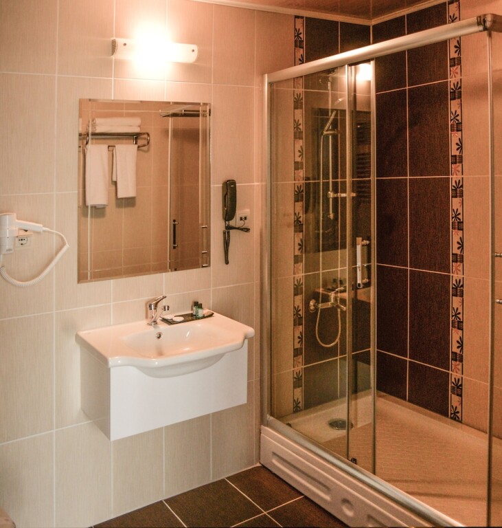 Hotel Neva Rezervasyon