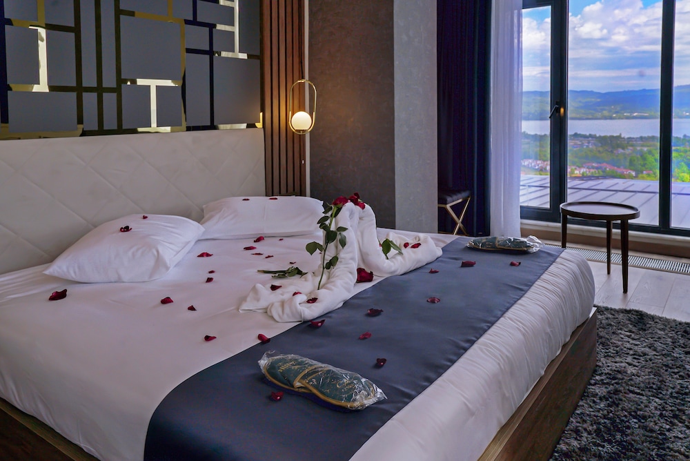 Cabir Deluxe Hotel Rezervasyon