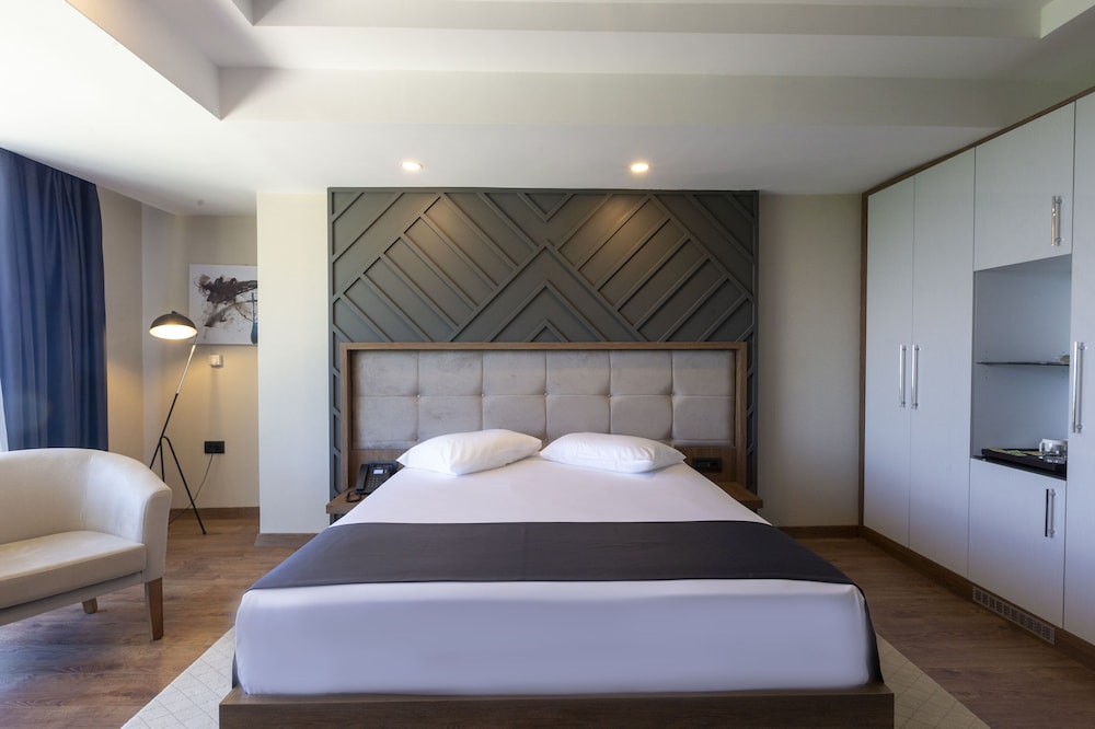 Cabir Deluxe Hotel Rezervasyon