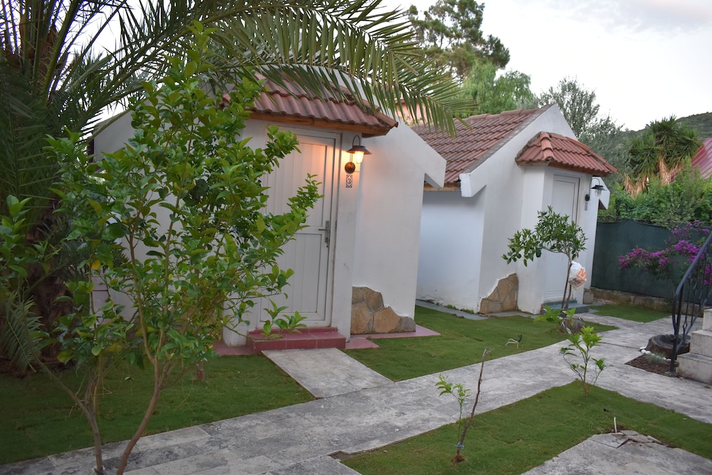 Calaberno Otel Rezervasyon