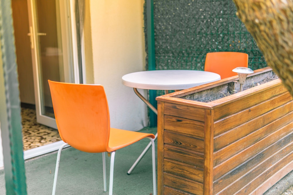 Alex Village Life Rezervasyon