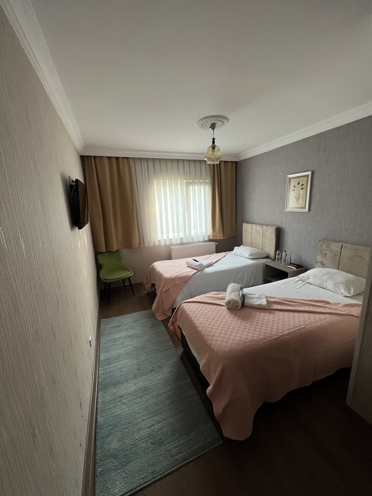 Alex Village Life Rezervasyon