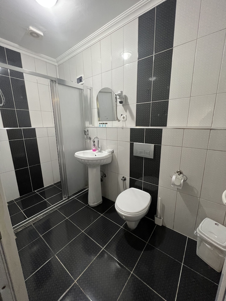 Alex Village Life Rezervasyon