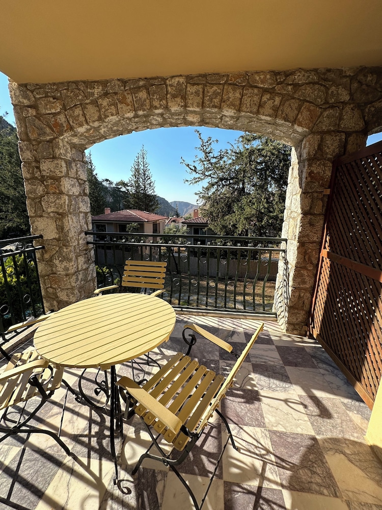 Alp Inn Villas Rezervasyon