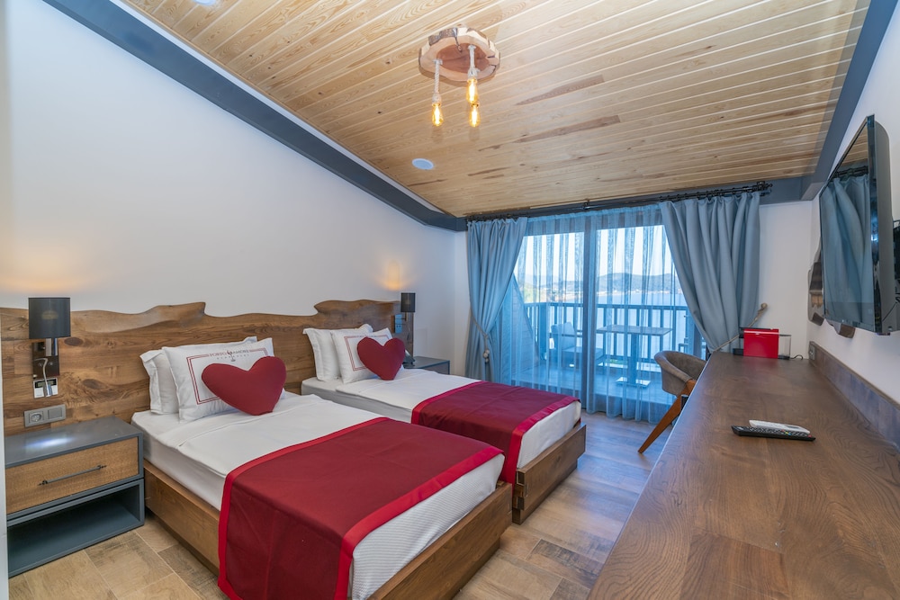 Club Porto Amore Rezervasyon
