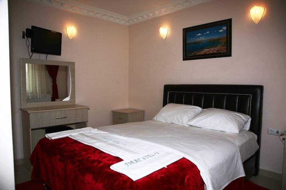 Firat Otel Rezervasyon