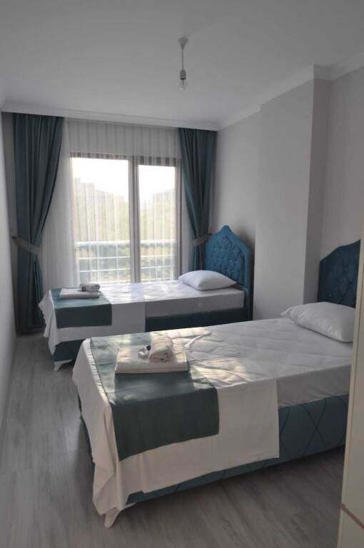 Rosalinda Apartments Rezervasyon