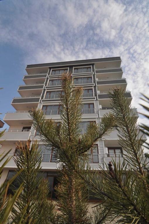 Rosalinda Apartments Rezervasyon