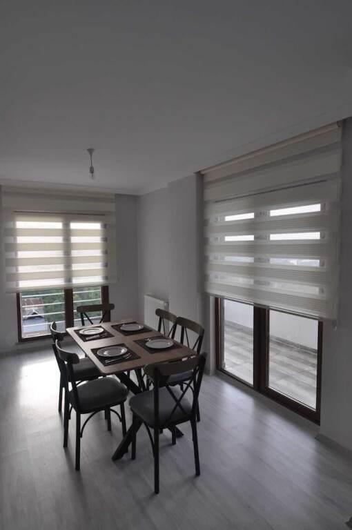 Rosalinda Apartments Rezervasyon