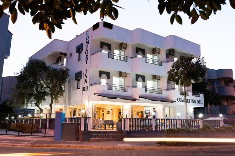 Comfort Inn Otel Rezervasyon