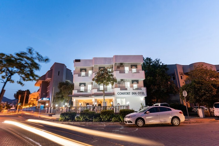 Comfort Inn Otel Rezervasyon