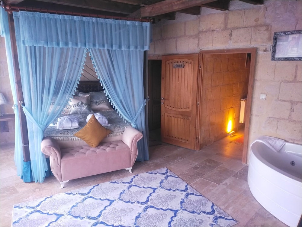 Cappadocia Alaz Cave  Rezervasyon