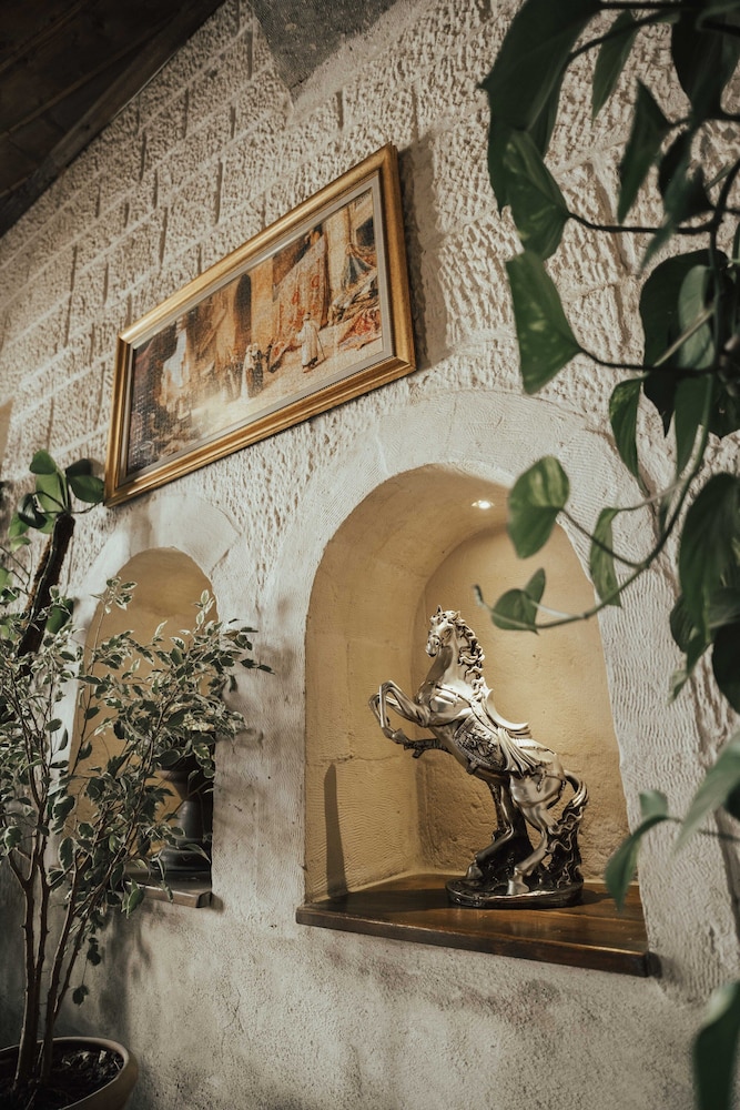 Hu of Cappadocia Rezervasyon