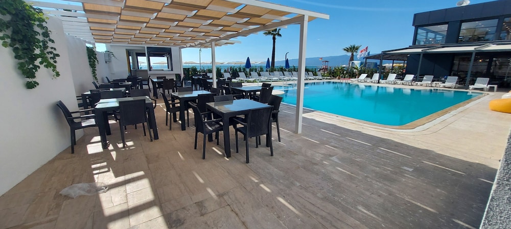 Blue Port Hotel Rezervasyon