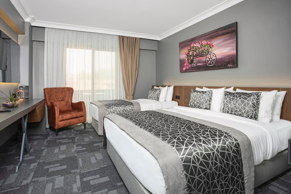 Luxon Hotel Rezervasyon