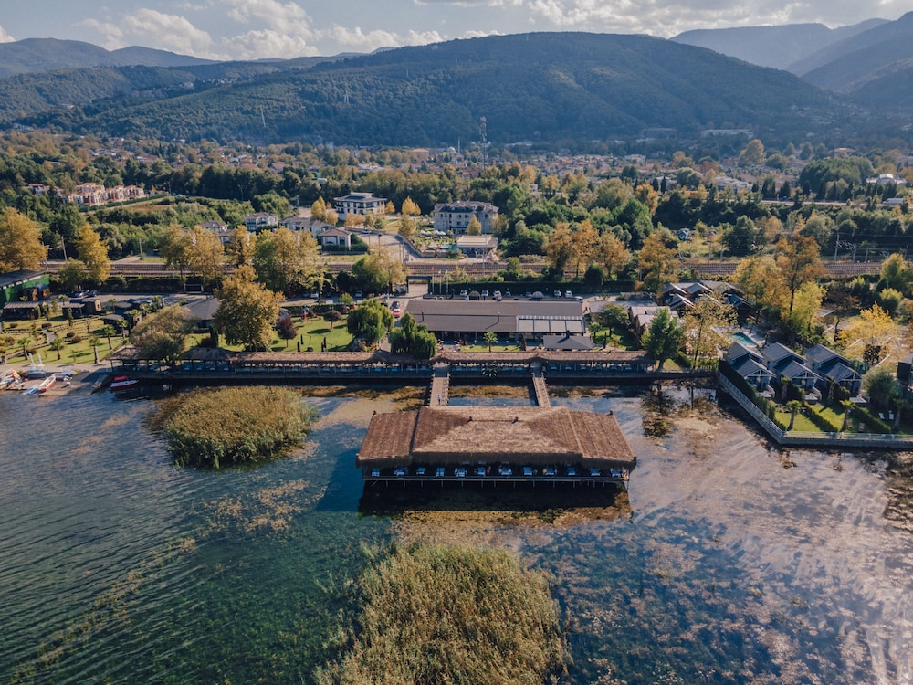 Gölevi Resort Sapanca Rezervasyon