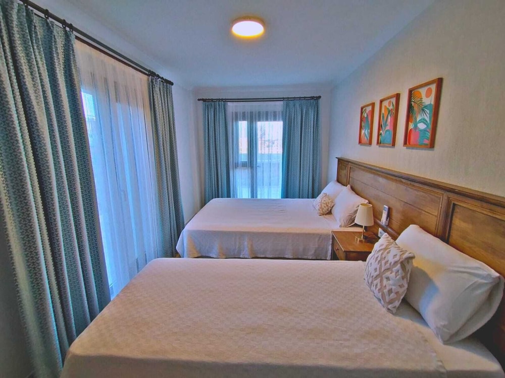 Suna Beach Kefaloz Rezervasyon