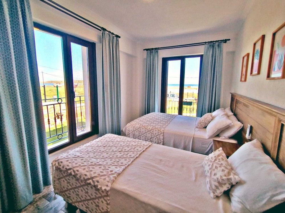 Suna Beach Kefaloz Rezervasyon