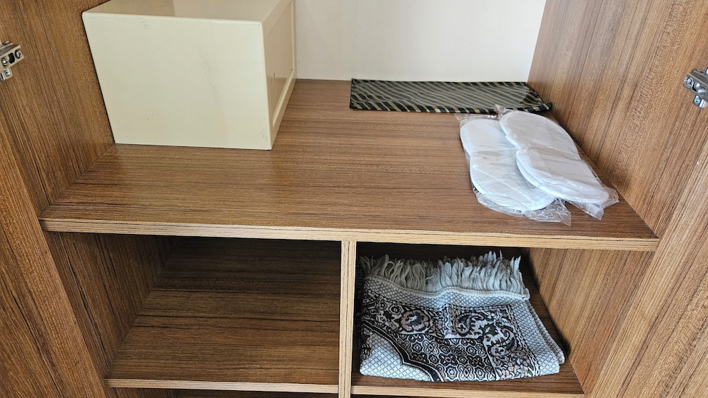 Pointbreak Hotel Rezervasyon