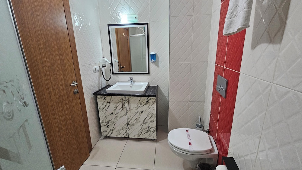 Pointbreak Hotel Rezervasyon