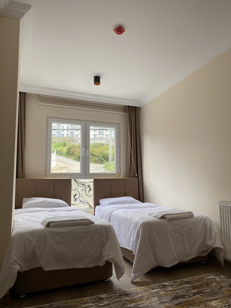 White House Apart Rezervasyon