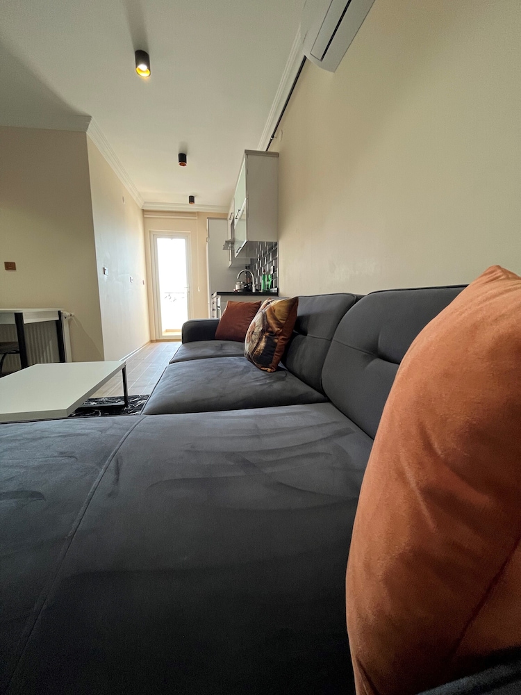 White House Apart Rezervasyon