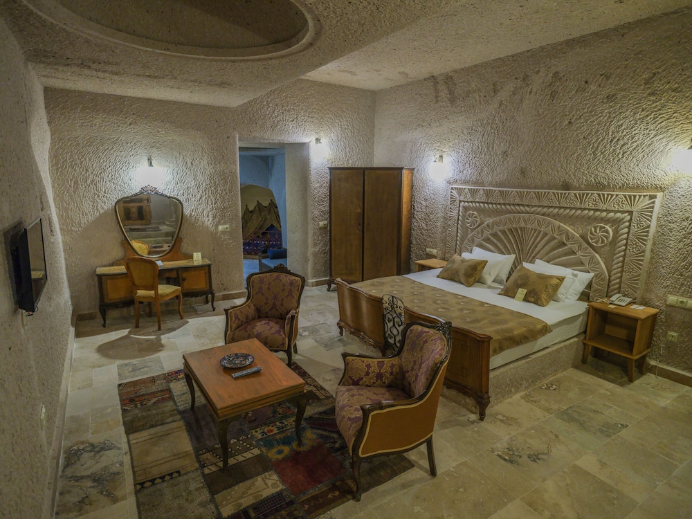 Kalsedon Cave Suites Rezervasyon