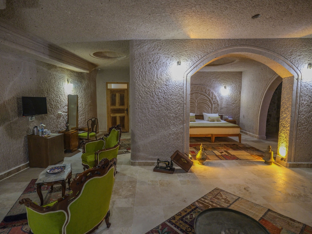 Kalsedon Cave Suites Rezervasyon
