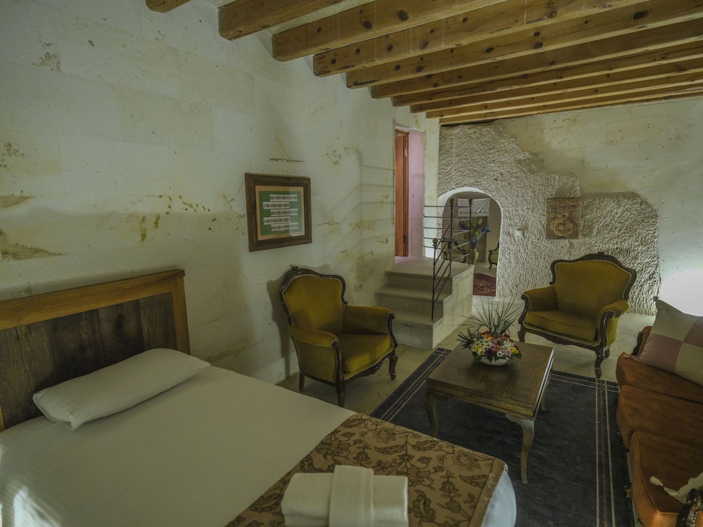 Kalsedon Cave Suites Rezervasyon