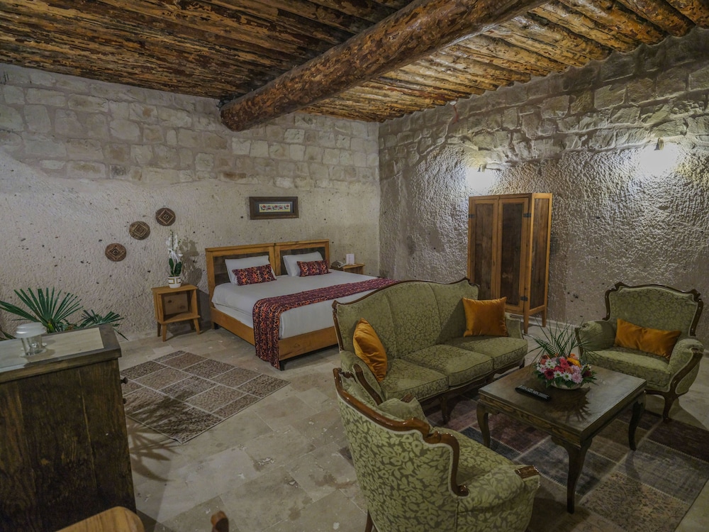 Kalsedon Cave Suites Rezervasyon
