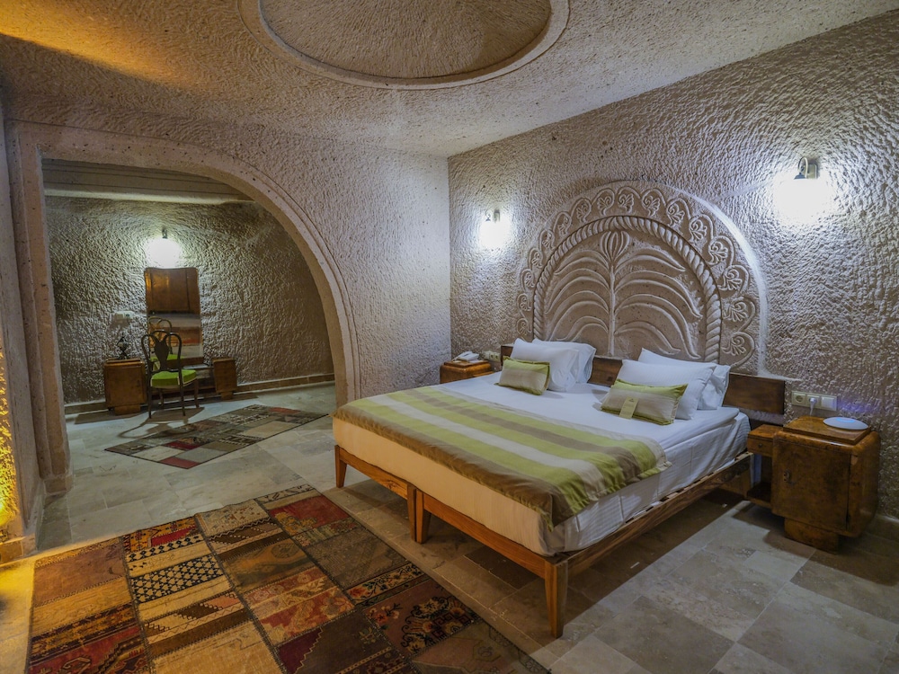 Kalsedon Cave Suites Rezervasyon