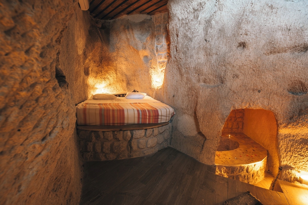 Saliche Cappadocia Cave Suites Rezervasyon
