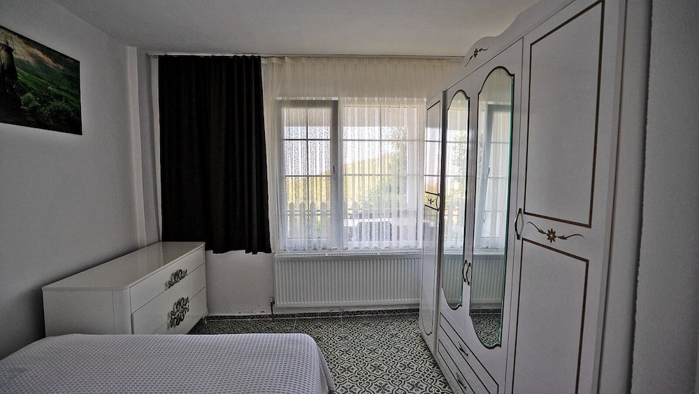 Kahraman Apart Rezervasyon
