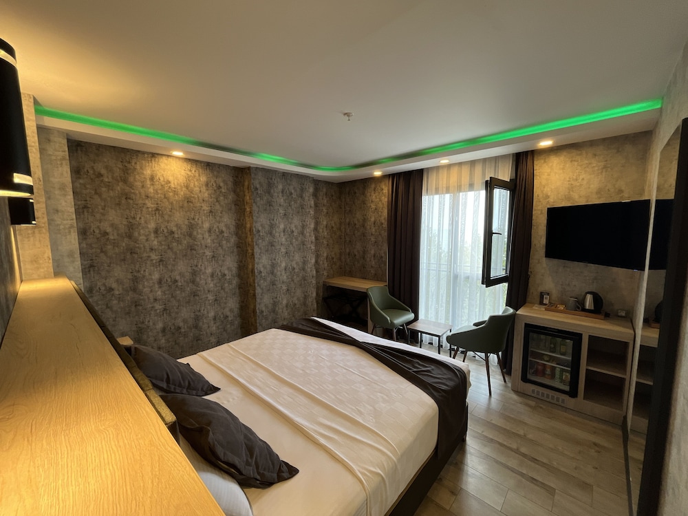 Avni Bey Hotel Rezervasyon