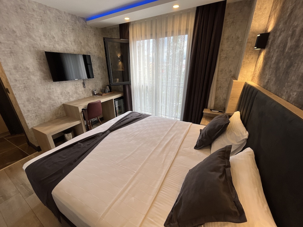 Avni Bey Hotel Rezervasyon