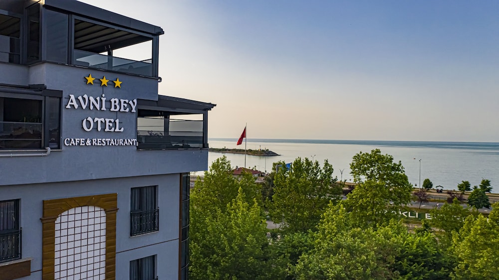 Avni Bey Hotel Rezervasyon