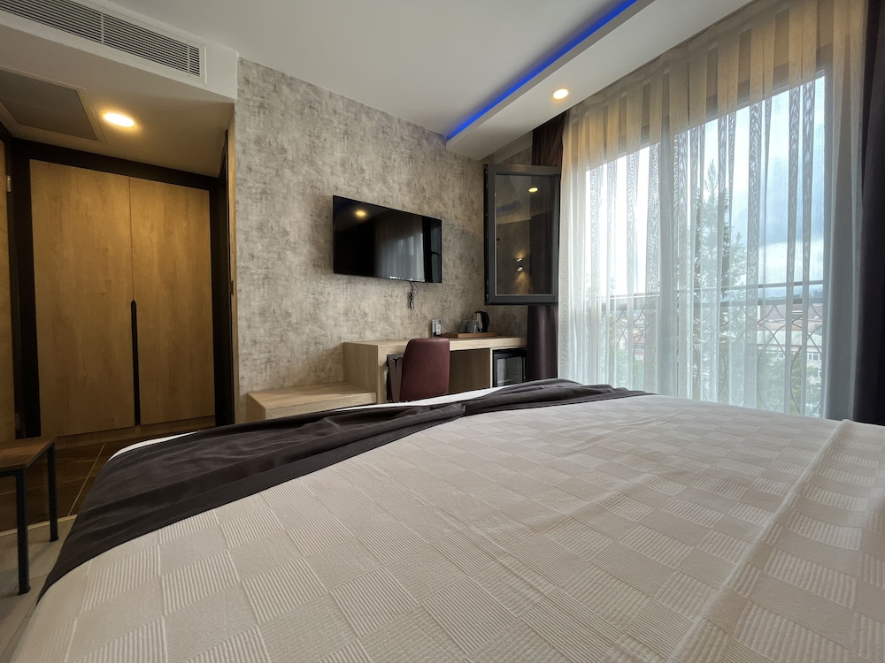 Avni Bey Hotel Rezervasyon