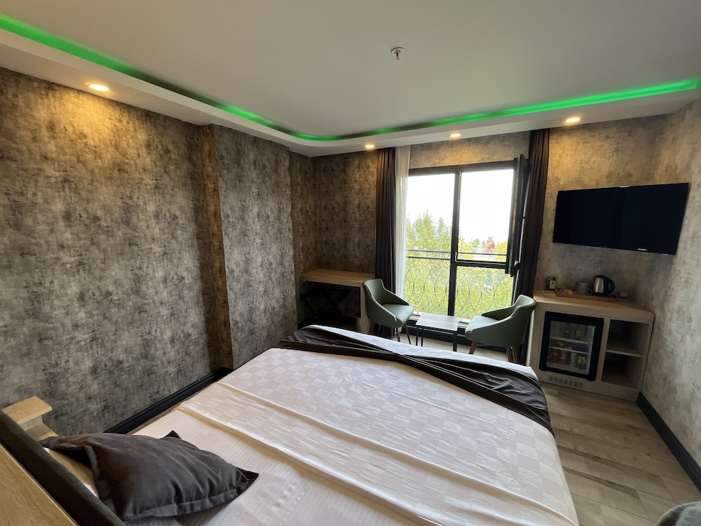 Avni Bey Hotel Rezervasyon