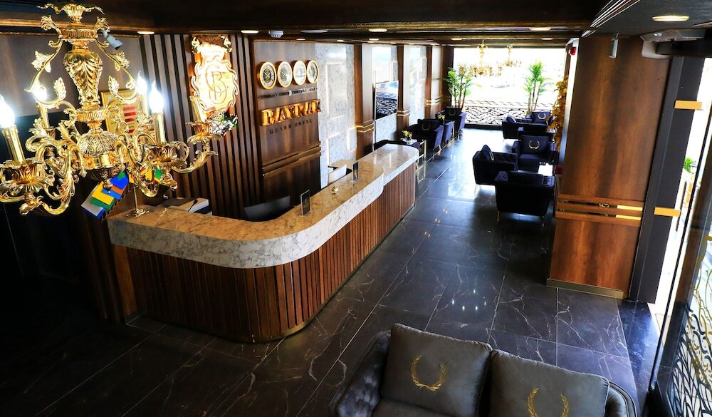 Bayrak Grand Hotel Rezervasyon