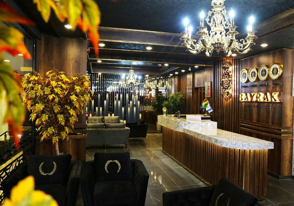 Bayrak Grand Hotel Rezervasyon